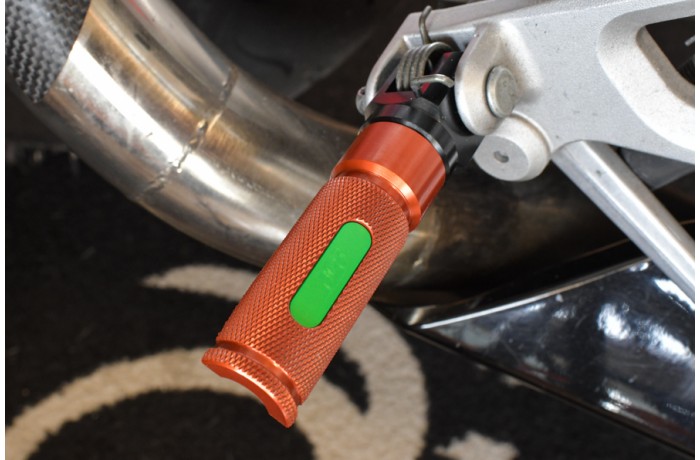 Fussraste hinten KAWASAKI - UNIK von Avdb Fussraste hinten KAWASAKI - UNIK von Avdb