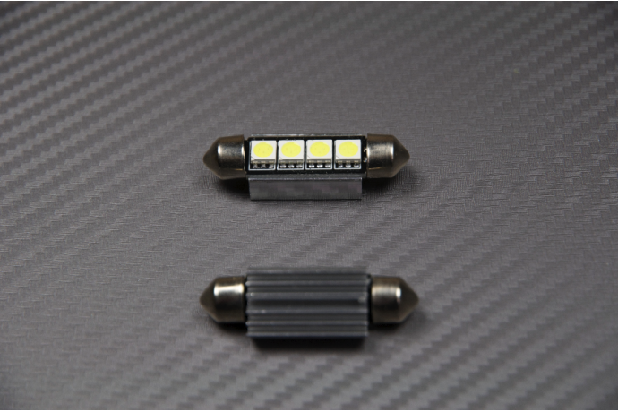 Veilleuse à LED Navette à 4 LED