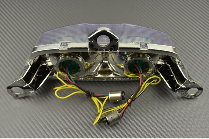 Luz de freno led con intermitentes integrados KAWASAKI ZX6R / ZX9R 1994 - 1997 Luz de freno led con intermitentes integrados KAWASAKI ZX6R / ZX9R 1994 - 1997