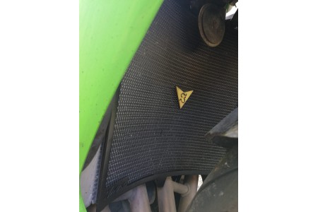 Rejilla protectora del radiador AVDB KAWASAKI ZX10R / RR / Performance 2008 - 2024