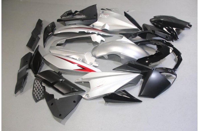 Carenado KAWASAKI Z1000 2010 - 2013 Carenado KAWASAKI Z1000 2010 - 2013