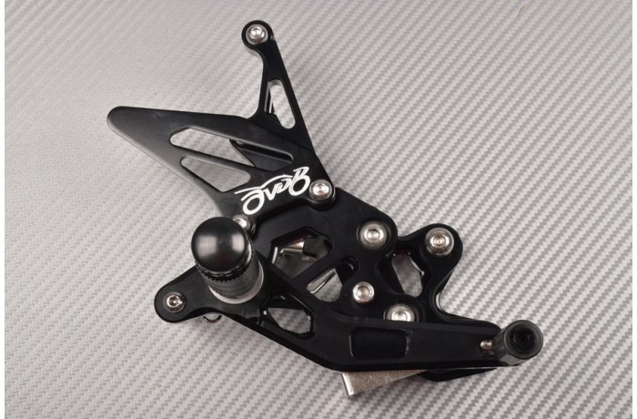 Estriberas Retrasadas AVDB SUZUKI GSXR 600 / 750 2006 - 2010 Estriberas Retrasadas AVDB SUZUKI GSXR 600 / 750 2006 - 2010