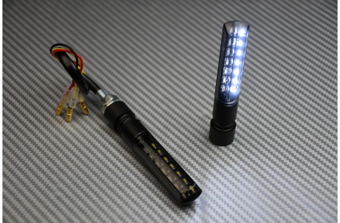 Indicatori anteriori a LED bi-funzione Luce di posizione diurna e frecce sequenziali Indicatori anteriori a LED bi-funzione Luce di posizione diurna e frecce sequenziali