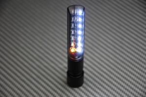 Clignotants avant LED Bi-Fonction Veilleuse de Jour et Clignotants Séquentiels Clignotants avant LED Bi-Fonction Veilleuse de Jour et Clignotants Séquentiels