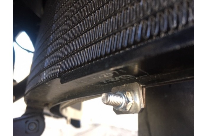 Rejilla protectora del radiador SUZUKI GSXS 950 / 1000 / F / GT / KATANA 1000 2016 - 2024 Rejilla protectora del radiador SUZUKI GSXS 950 / 1000 / F / GT / KATANA 1000 2016 - 2024