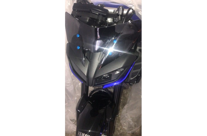 Cúpula Deportiva en Policarbonato YAMAHA MT09 / SP 2017 - 2020 Cúpula Deportiva en Policarbonato YAMAHA MT09 / SP 2017 - 2020