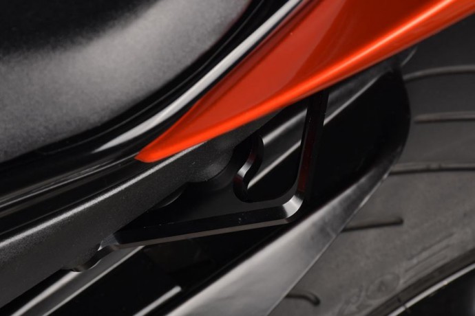 Smart platines - Fixations sangles TRIUMPH DAYTONA 675 / R 2006 - 2012