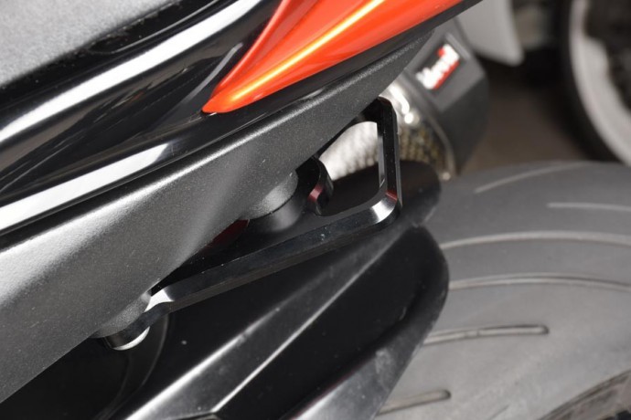 Smart platines - Fixations sangles TRIUMPH DAYTONA 675 / R 2006 - 2012