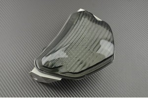 LED-Bremslicht mit integrierten Blinker SUZUKI GSXR 600 / 750 2004 - 2005 LED-Bremslicht mit integrierten Blinker SUZUKI GSXR 600 / 750 2004 - 2005