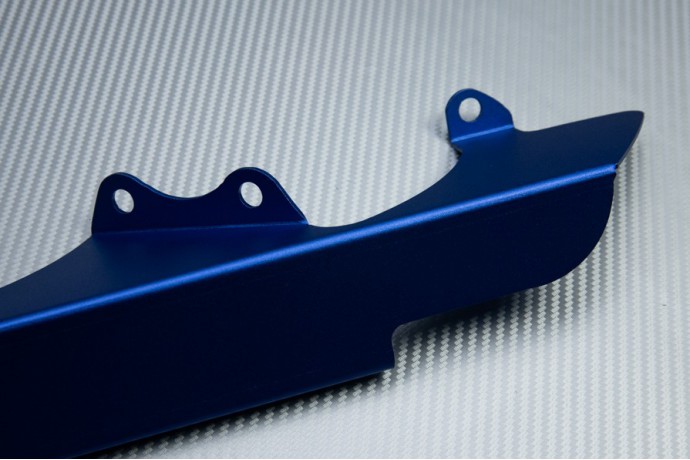 Guide Chaîne en alu anodisé SUZUKI GSXR 750 1000 2001 - 2004 Guide Chaîne en alu anodisé SUZUKI GSXR 750 1000 2001 - 2004