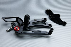 Pedane arretrate regolabili APRILIA RS4 / RS 125 2011 - 2024 Pedane arretrate regolabili APRILIA RS4 / RS 125 2011 - 2024