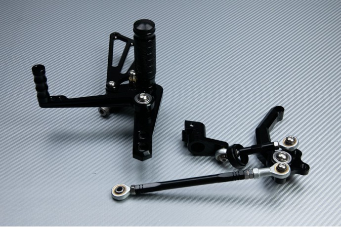 Estriberas retrasadas regulables KTM DUKE / R 690 2012 - 2018 Estriberas retrasadas regulables KTM DUKE / R 690 2012 - 2018