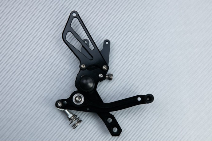 Estriberas retrasadas regulables KTM DUKE / R 690 2012 - 2018 Estriberas retrasadas regulables KTM DUKE / R 690 2012 - 2018