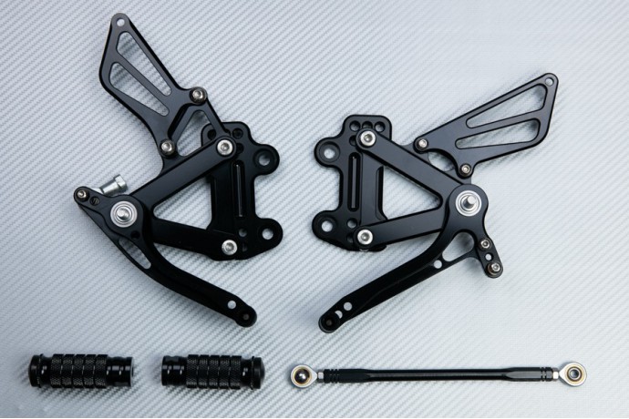 Platines Commandes Reculées KAWASAKI ZX6R / ZX9R 1998 - 2003 Platines Commandes Reculées KAWASAKI ZX6R / ZX9R 1998 - 2003