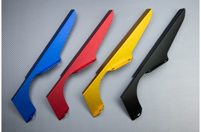 Cubrecadena de aluminio anodizado SUZUKI GSXR HAYABUSA 1300 / 1340