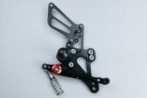 Estriberas retrasadas regulables HONDA CB650R / CBR 650 R 2019 - 2024 Estriberas retrasadas regulables HONDA CB650R / CBR 650 R 2019 - 2024