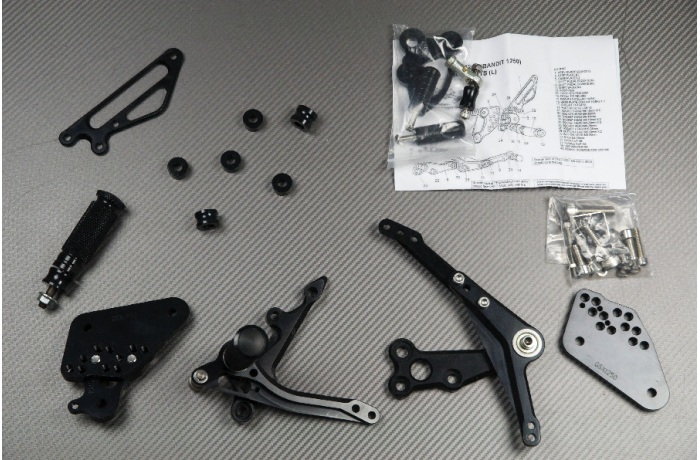 Estriberas retrasadas regulables SUZUKI GSF Bandit 650 / 1250 / GSXF 2006 - 2016 Estriberas retrasadas regulables SUZUKI GSF Bandit 650 / 1250 / GSXF 2006 - 2016