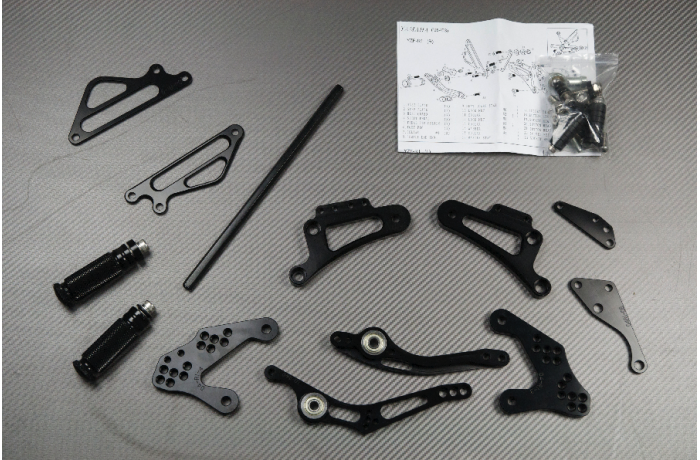 Platines Commandes Reculées YAMAHA YZF R1 1998 - 2003 Platines Commandes Reculées YAMAHA YZF R1 1998 - 2003