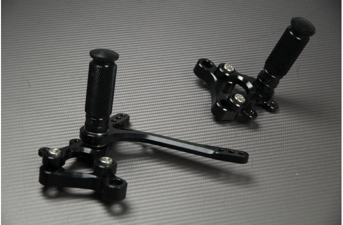 Platines Commandes Reculées DUCATI 748 / 916 / 996 / 998 1994 - 2004