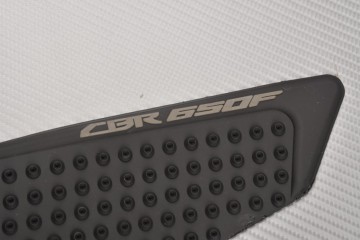 Coppia Protezioni laterali antiscivolo serbatoio HONDA CBR 650 F / R 2014 - 2021 Coppia Protezioni laterali antiscivolo serbatoio HONDA CBR 650 F / R 2014 - 2021