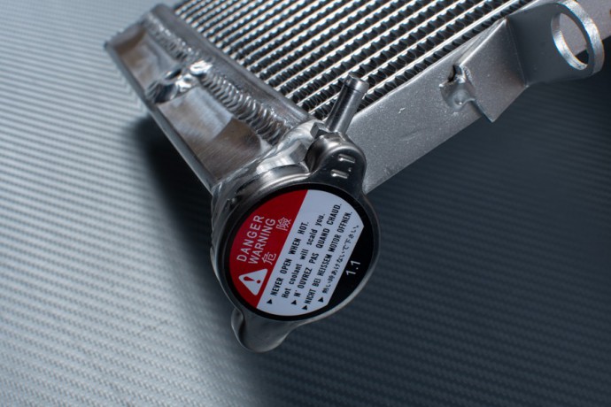 Radiator DUCATI SBK 749 / 999 2003 - 2007 Radiator DUCATI SBK 749 / 999 2003 - 2007