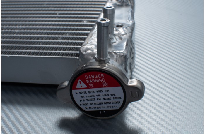Kühler TRIUMPH SPEED TRIPLE 1050 2004 - 2010