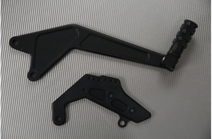 Estriberas retrasadas regulables KAWASAKI ER6 N / F / NINJA 650 R 2012 - 2016 Estriberas retrasadas regulables KAWASAKI ER6 N / F / NINJA 650 R 2012 - 2016