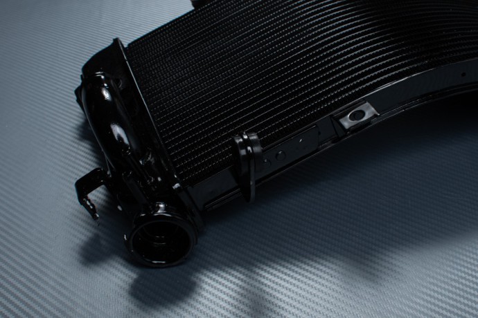 Radiateur SUZUKI BKING 1340 2007 - 2014 Radiateur SUZUKI BKING 1340 2007 - 2014