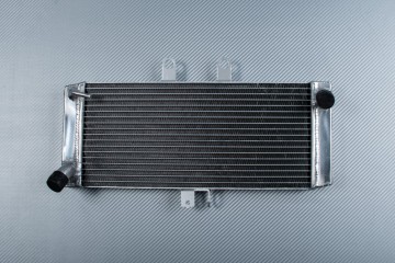 Radiateur SUZUKI GSF 650 BANDIT S / N 2007 - 2016 Radiateur SUZUKI GSF 650 BANDIT S / N 2007 - 2016