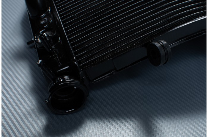 Radiador SUZUKI GSXR 600 2004 - 2005 Radiador SUZUKI GSXR 600 2004 - 2005