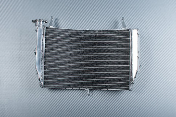 Radiador SUZUKI GSXS 950 / 1000 / F / GT / KATANA 1000 2016 - 2024 Radiador SUZUKI GSXS 950 / 1000 / F / GT / KATANA 1000 2016 - 2024