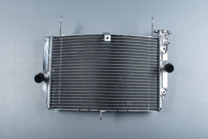 Radiador SUZUKI GSXS 950 / 1000 / F / GT / KATANA 1000 2016 - 2024 Radiador SUZUKI GSXS 950 / 1000 / F / GT / KATANA 1000 2016 - 2024