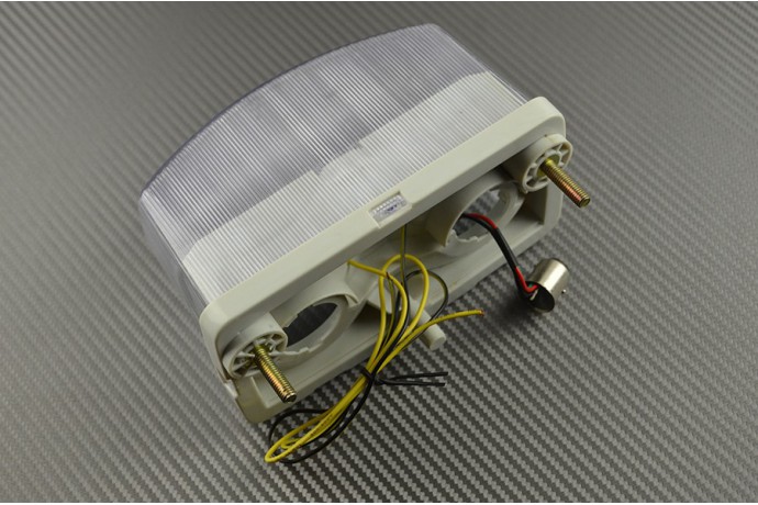Fanale posteriore indicatori di direzione integrato YAMAHA FZR 1000 / TDM 850 / TDR 125 1991 - 2002 Fanale posteriore indicatori di direzione integrato YAMAHA FZR 1000 / TDM 850 / TDR 125 1991 - 2002