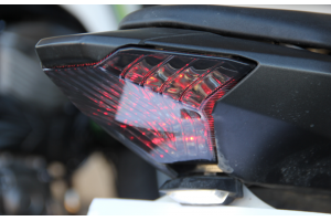 Feu Stop Led Clignotants Intégrés YAMAHA YZF R3 / MT03 / MT07 2014 - 2023 Feu Stop Led Clignotants Intégrés YAMAHA YZF R3 / MT03 / MT07 2014 - 2023