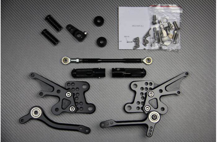 Platines Commandes Reculées KAWASAKI ZZR 1400 / PERFORMANCE 2006 - 2021 Platines Commandes Reculées KAWASAKI ZZR 1400 / PERFORMANCE 2006 - 2021