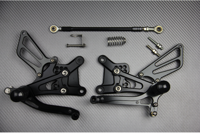 Platines Commandes Reculées HONDA CBR 600 F / FS / FI / F4I 1999 - 2007 Platines Commandes Reculées HONDA CBR 600 F / FS / FI / F4I 1999 - 2007