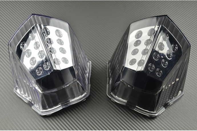 Luz de freno led con intermitentes integrados YAMAHA XJ6 / XJ6 Diversion 2009 - 2016