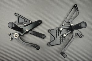 Estriberas retrasadas regulables DUCATI 749 / 999 2003 - 2006