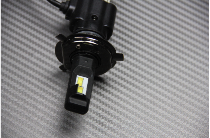 Kit LED 5a generación H4 LUZ CRUCE / LARGA Kit LED 5a generación H4 LUZ CRUCE / LARGA