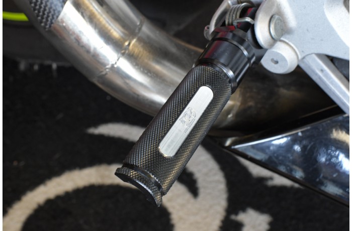 Repose-pieds Avant V2 BMW - UNIK by Avdb