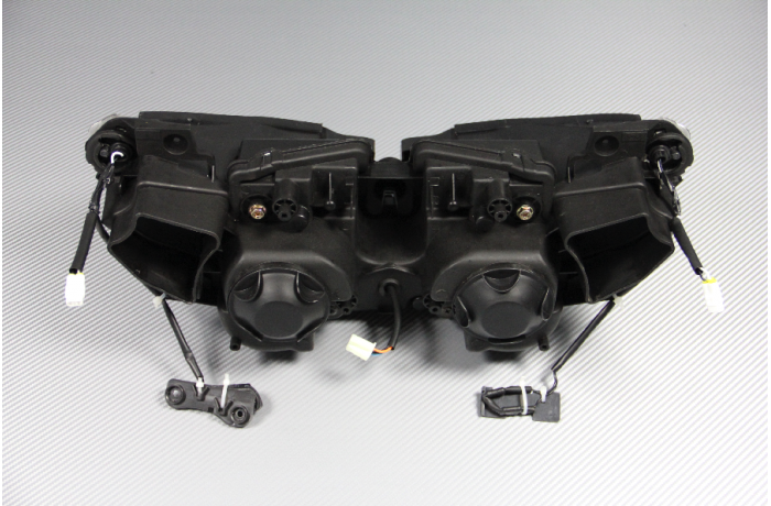 Vorder-Scheinwerfer YAMAHA YZF R1 CROSSPLANE 2012 - 2014 Vorder-Scheinwerfer YAMAHA YZF R1 CROSSPLANE 2012 - 2014