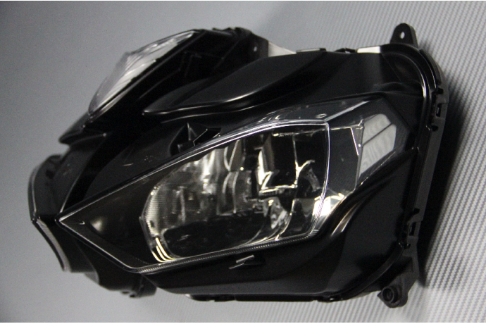 Vorder-Scheinwerfer YAMAHA YZF R25 / R3 2013 - 2018 Vorder-Scheinwerfer YAMAHA YZF R25 / R3 2013 - 2018