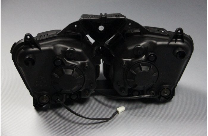 Vorder-Scheinwerfer YAMAHA YZF R25 / R3 2013 - 2018 Vorder-Scheinwerfer YAMAHA YZF R25 / R3 2013 - 2018