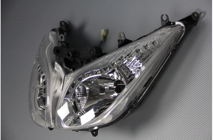 Faro / Óptica delantera YAMAHA TMAX 500 2008 - 2011 Faro / Óptica delantera YAMAHA TMAX 500 2008 - 2011