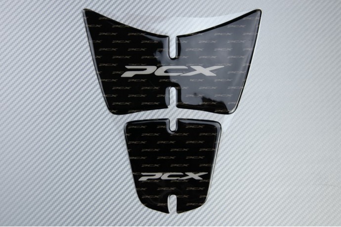 Protection adhésive pour réservoir HONDA - Modèle PCX