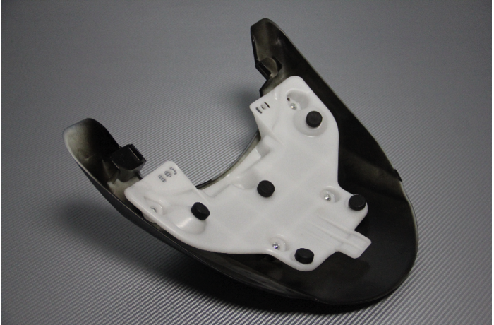 Tapa de colín SUZUKI VZR INTRUDER 1800 / M109 / M1800R 2009 - 2017