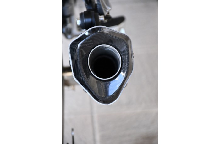 AVDB Slip On Exhaust to adapt - " La huitième symphonie "