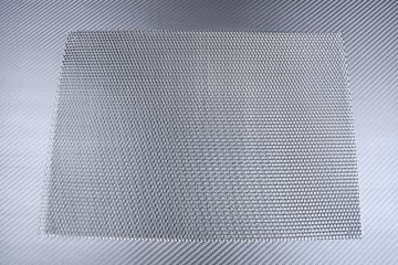 Grille en aluminium anodisé universelle à adapter