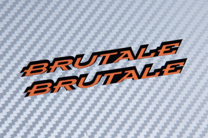 Sticker de adorno BRUTALE Sticker de adorno BRUTALE