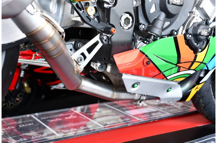 Manguito de conexión en Y / Y Pipe con decatalizador BMW S1000R 2014 - 2016 Manguito de conexión en Y / Y Pipe con decatalizador BMW S1000R 2014 - 2016